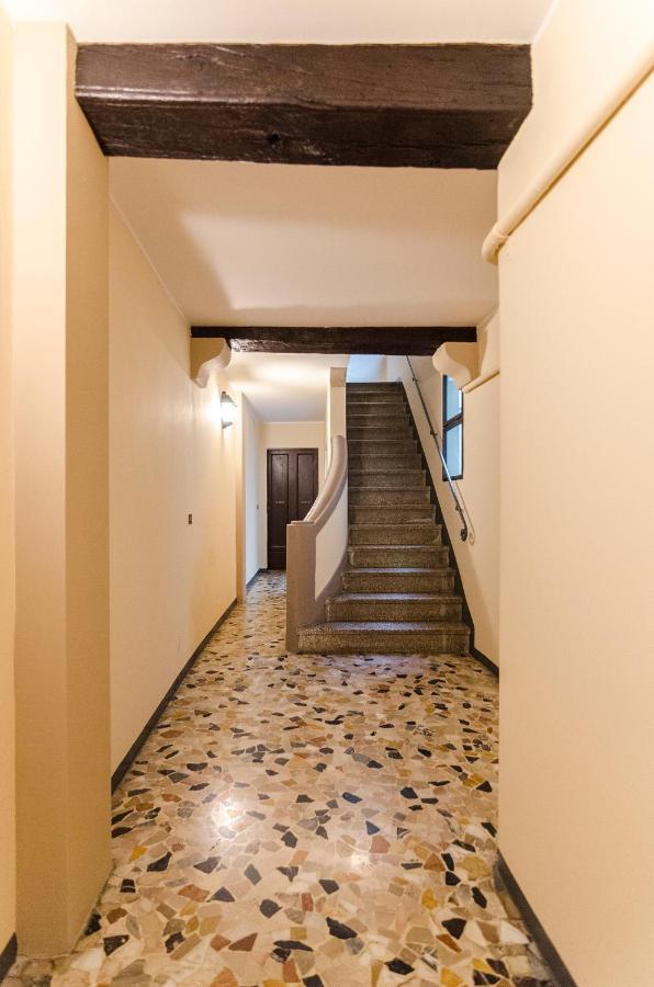 볼로냐 Casa Rialto, In Centro Storico 아파트 외부 사진